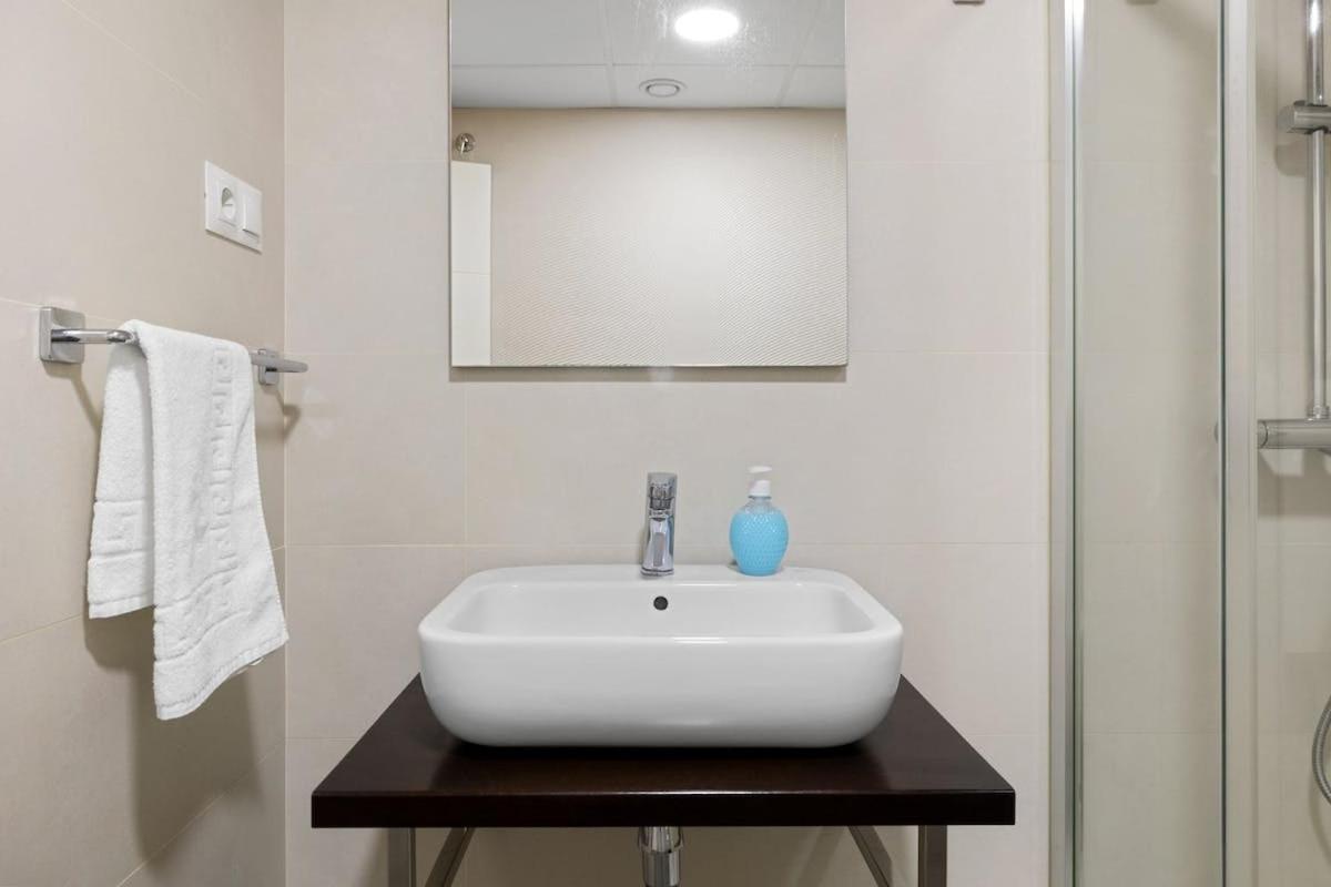 Precioso Ap. - Playa Fuengirola Apartment ภายนอก รูปภาพ